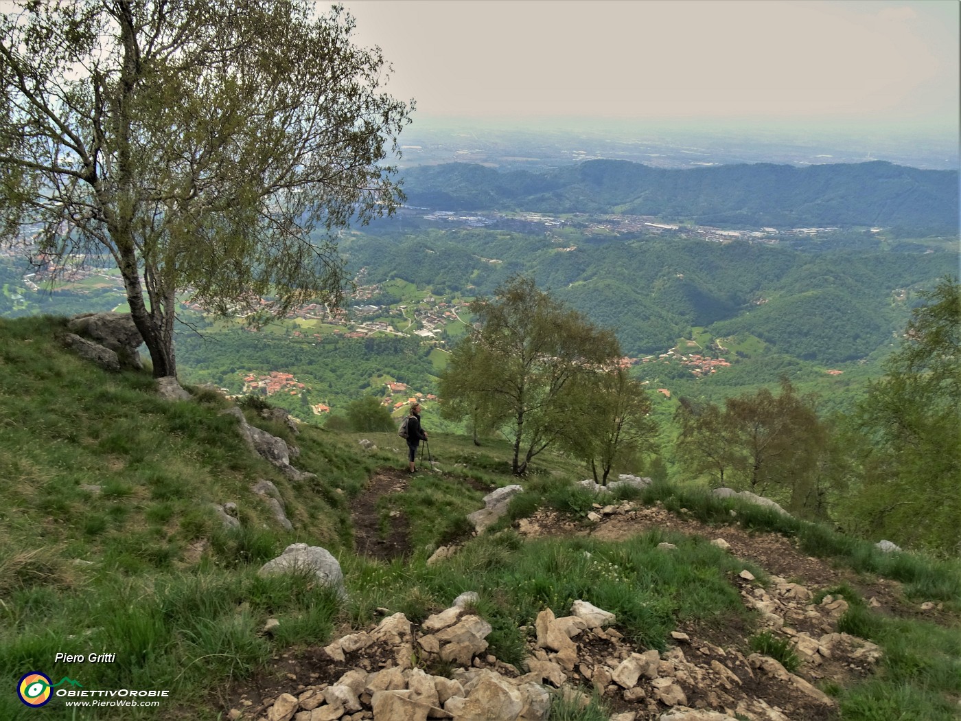 63 Bella vista sulle colline e la pianura.JPG
